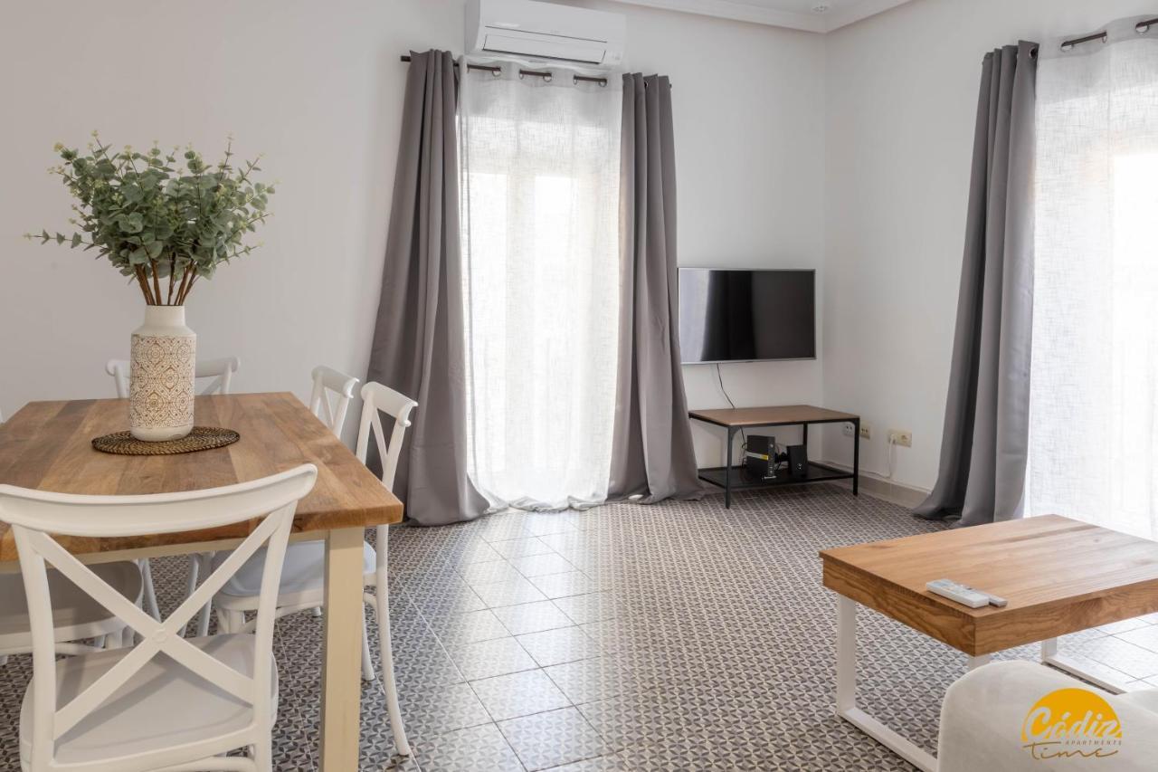 Balcones Del Atlantico - Free Parking By Cadiz Time Apartment Екстериор снимка